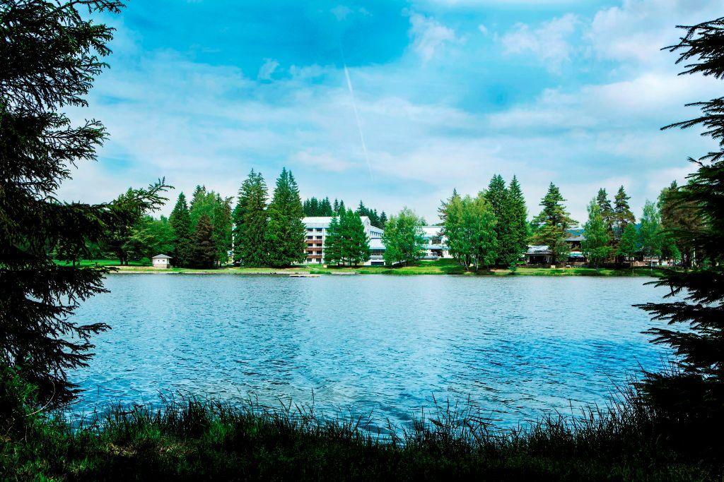 Orea Resort Devet Skal Vysocina Sněžné Exterior foto